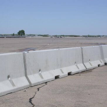 Portable F-Shape Concrete Barrier System
