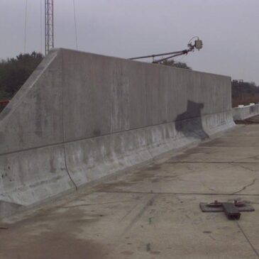 TL-4 F-Shape Concrete Bridge Railing