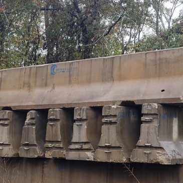 Louisiana 12-ft Pinned Temporary Concrete Barrier